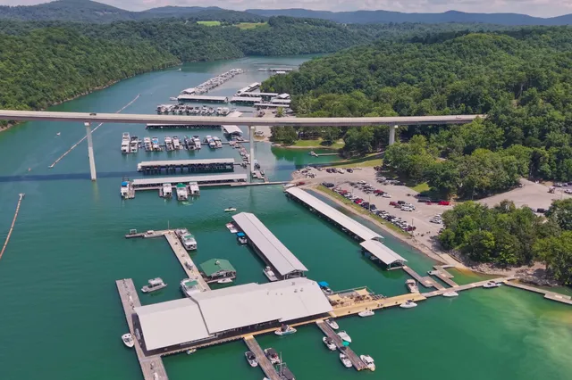 $229,900 | 308 Cosby Parris Road, Byrdstown, TN 38549