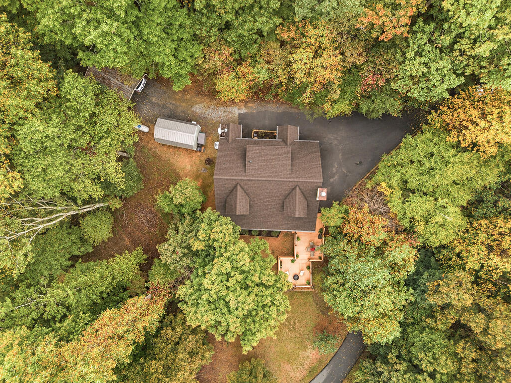238 Ridge View Lane Hayesville, NC 28904 - Photo 16 of 71 Gallery Image 16