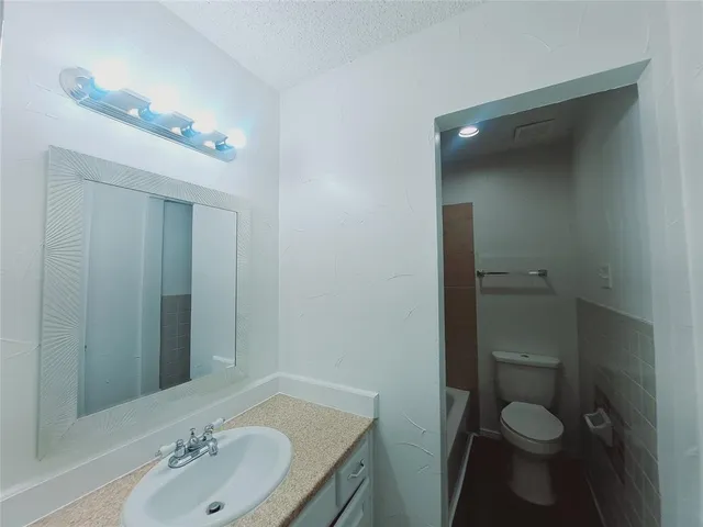 $1,550 | 852 Harvard Lane, Lancaster, TX 75134