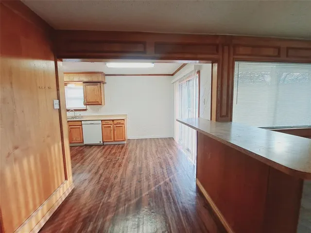 $1,550 | 852 Harvard Lane, Lancaster, TX 75134