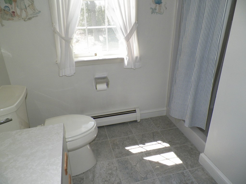 7 Homestead Road Bourne, MA 02562 - Photo 15 of 26