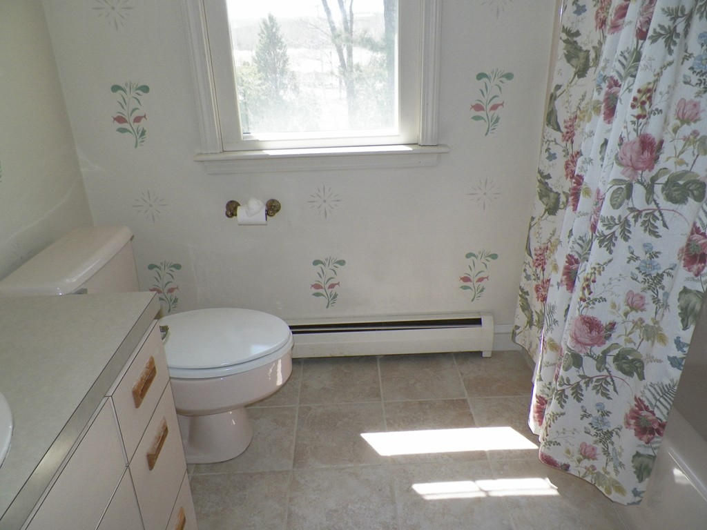 7 Homestead Road Bourne, MA 02562 - Photo 23 of 26