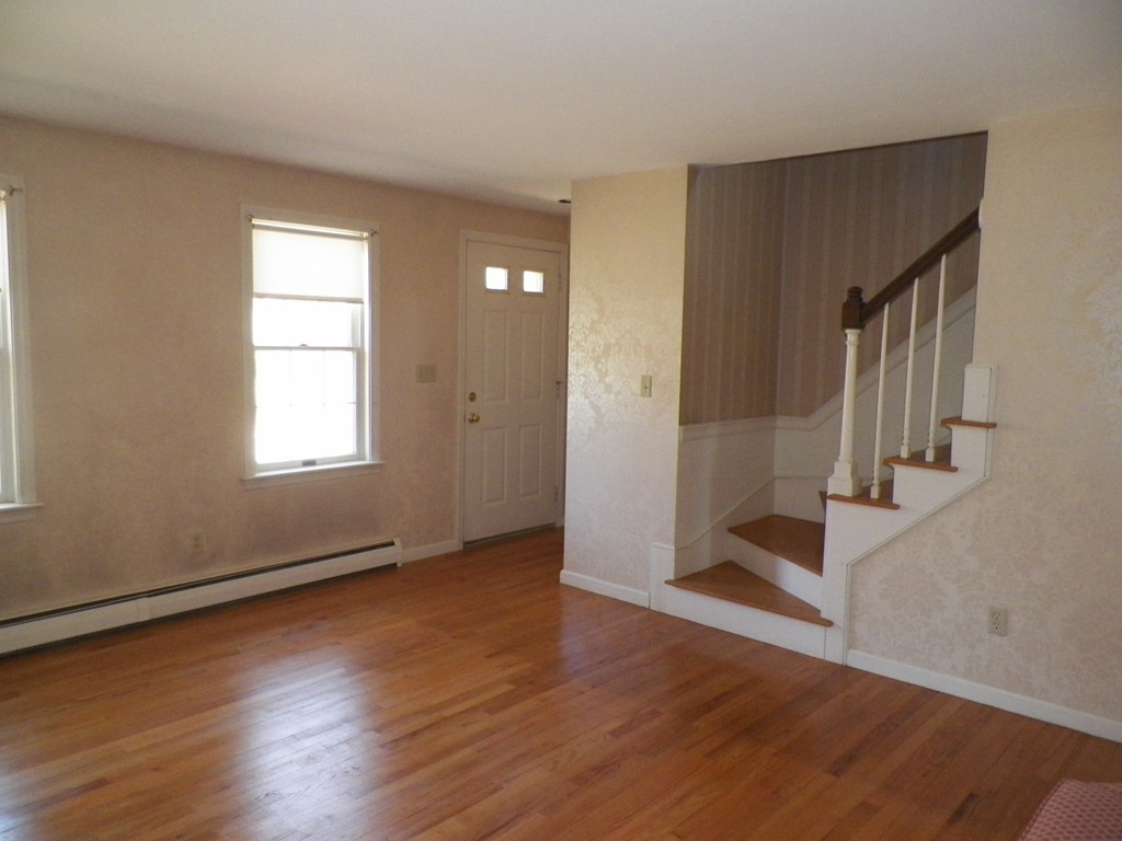 7 Homestead Road Bourne, MA 02562 - Photo 6 of 26