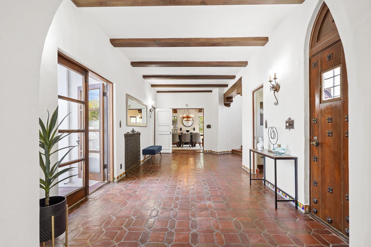 401 Parrott Drive San Mateo, CA 94402 - Photo 14 of 68 a view of a entryway