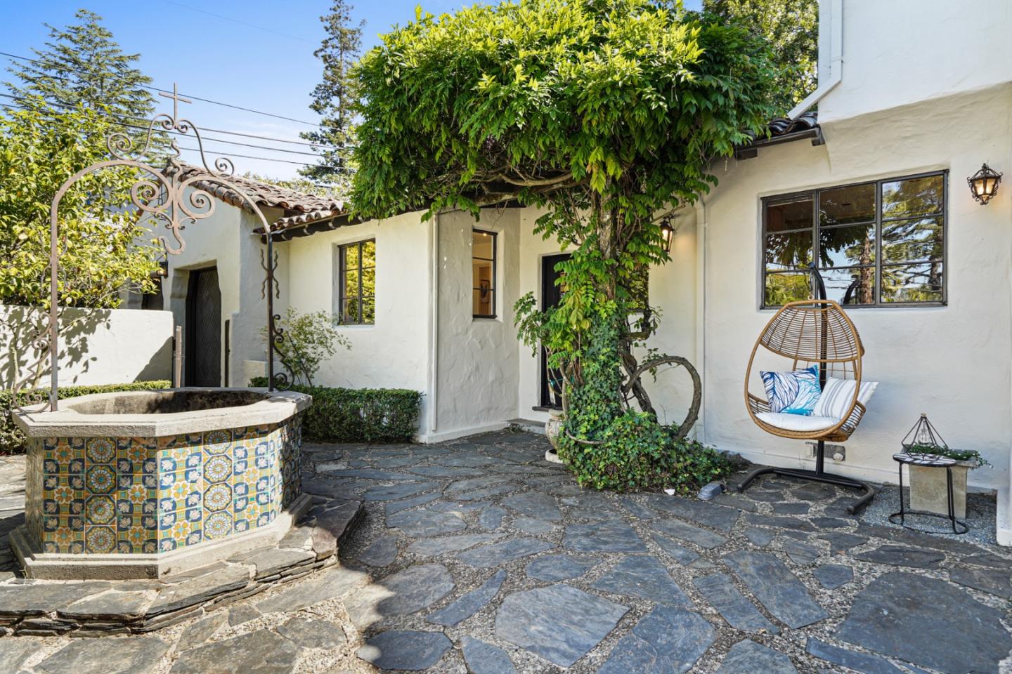 401 Parrott Drive San Mateo, CA 94402 - Photo 56 of 68 a front view of a house with garden