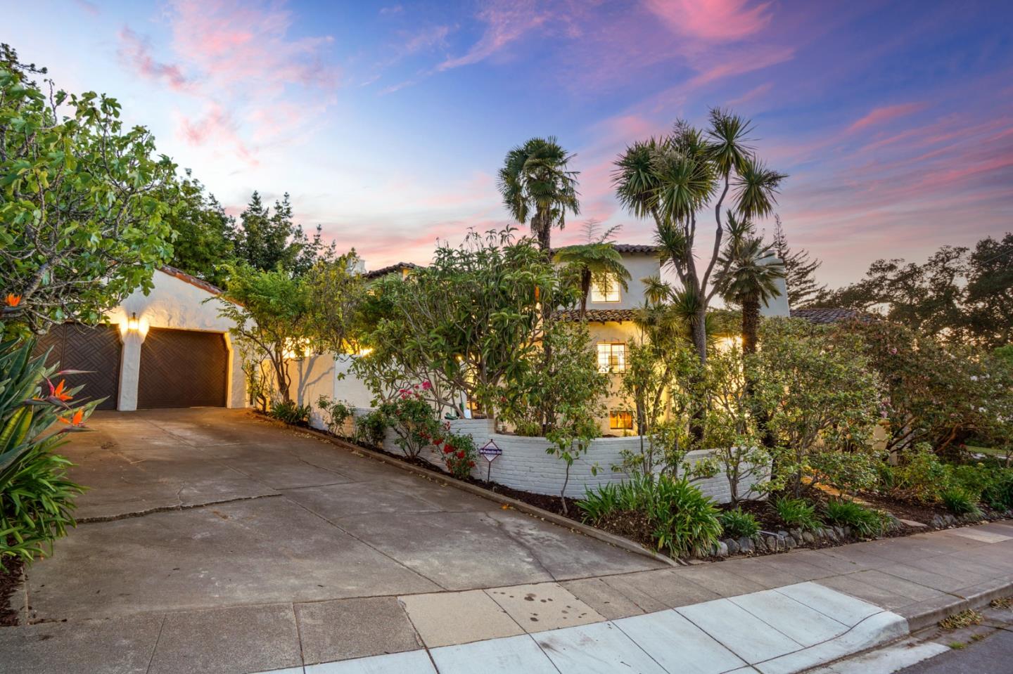 401 Parrott Drive San Mateo, CA 94402 - Photo 65 of 68 a view of a yard with potted plants