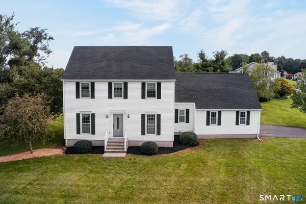 $625,000 | 4 Huntington Ridge Road, Wallingford, CT 06492