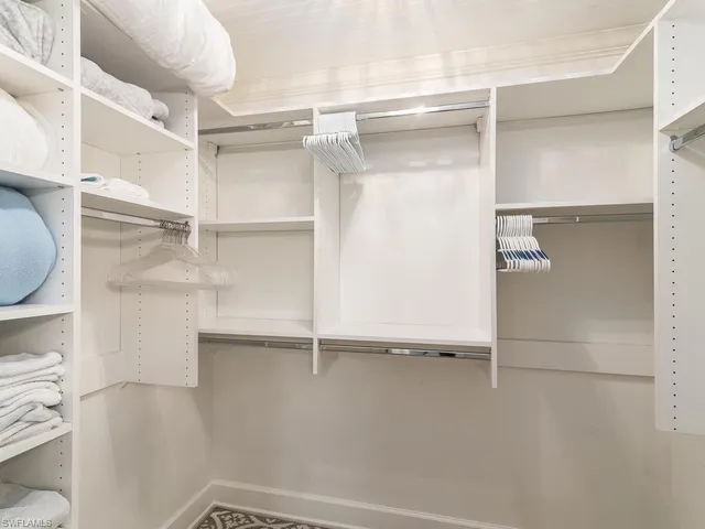 $8,900 | 4180 Crayton Road, Unit E7, Naples, FL 34103