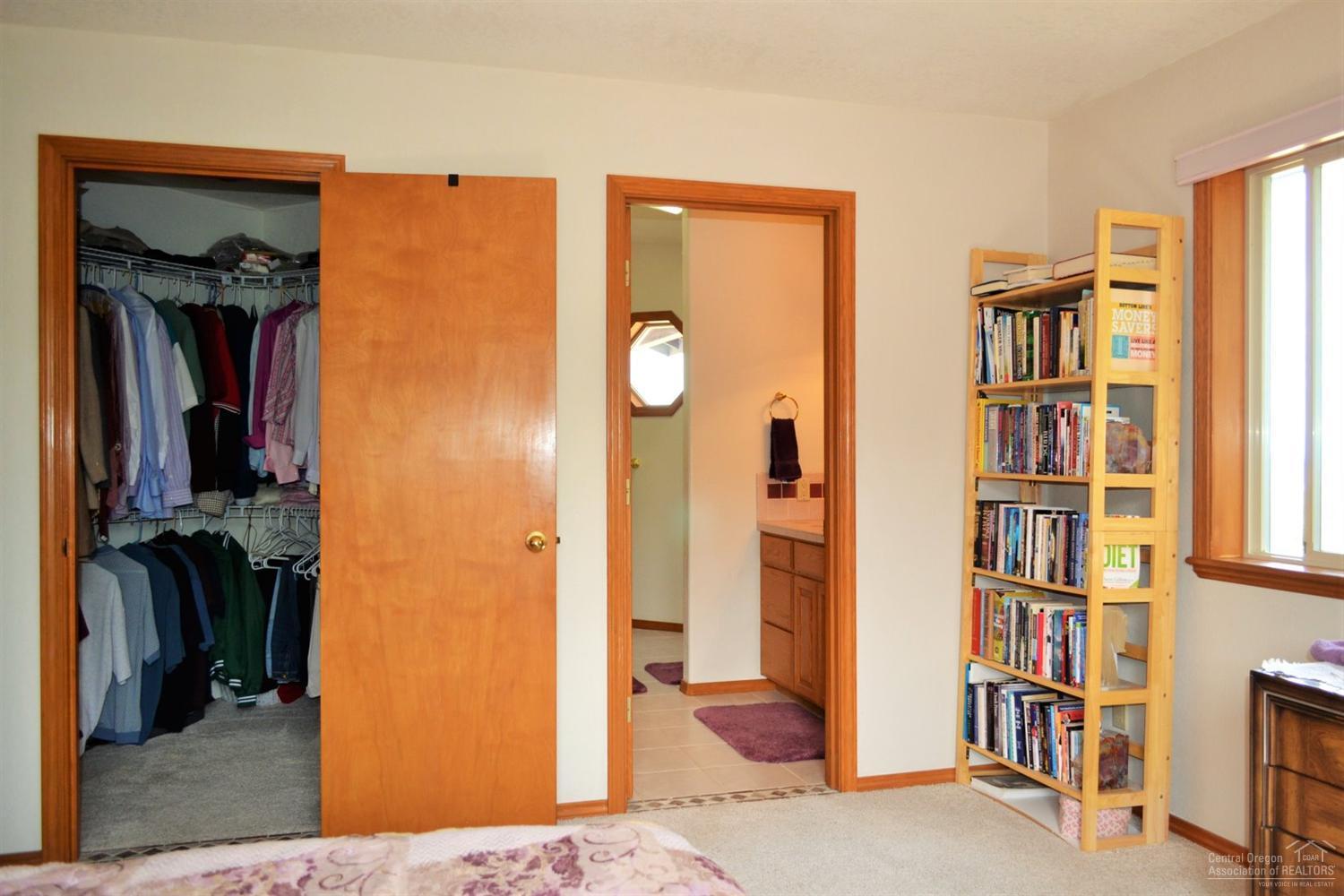 13600 Southwest Bussett Road Powell Butte, OR 97753 - Photo 10 of 25 Gallery Image 10
