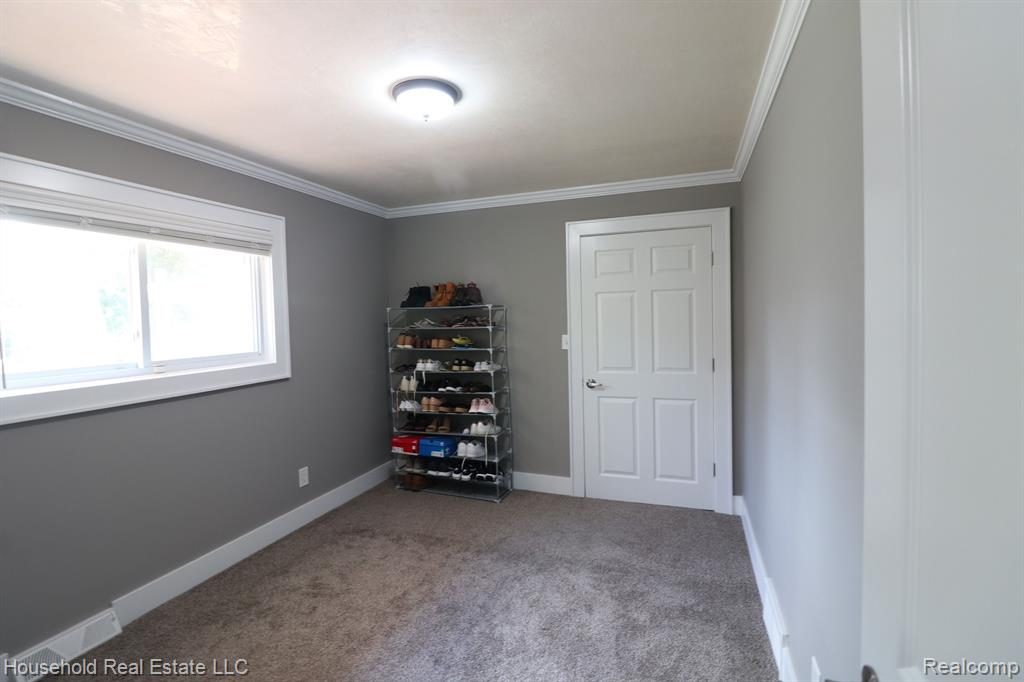 225 Croswell Street Romeo, MI 48065 - Photo 12 of 21
