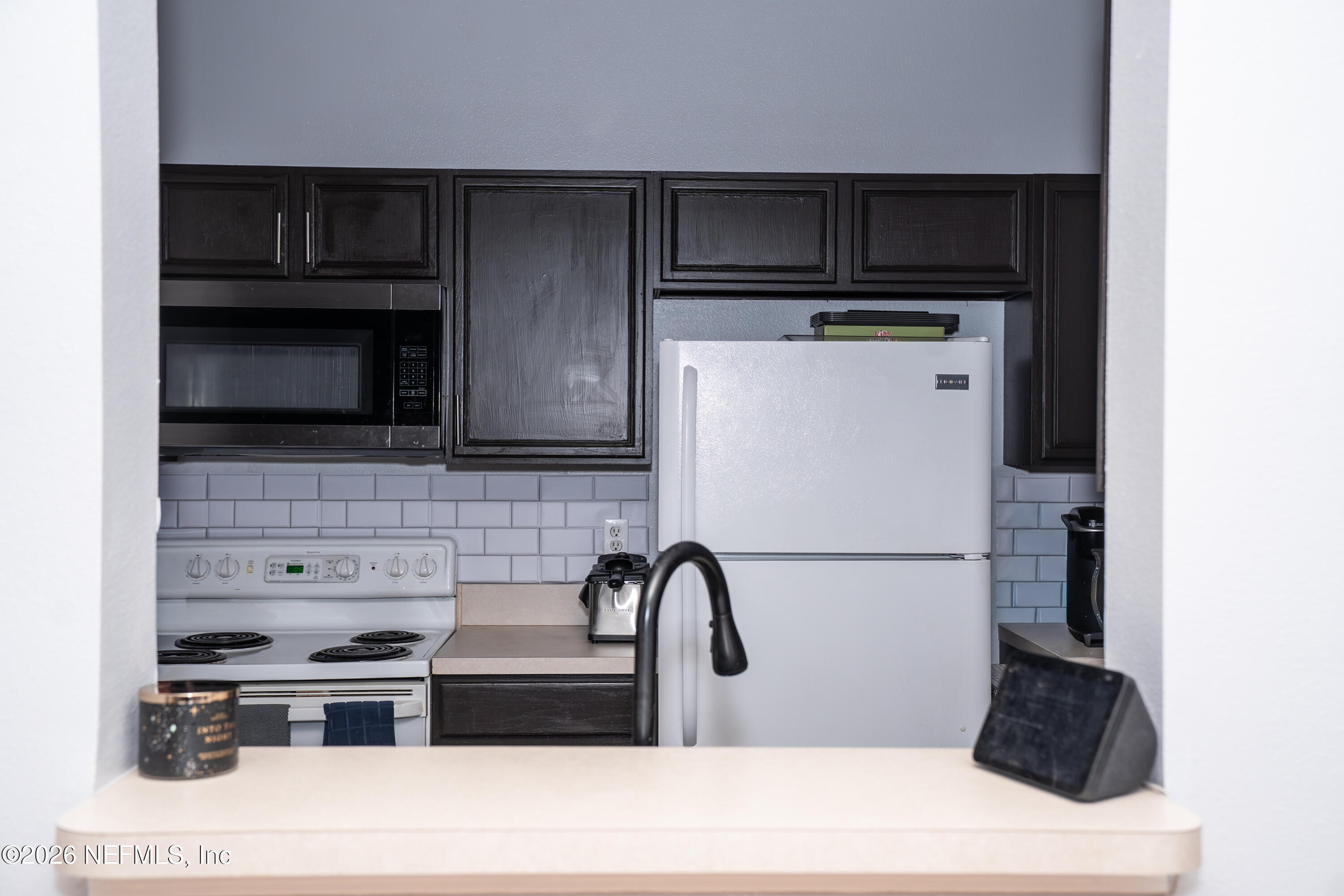 7990 Baymeadows Road East, Unit 530 Jacksonville, FL 32256 - Photo 6 of 19 kitchen4