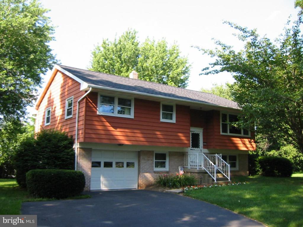 225 Landis Valley Road Lititz, PA 17543 - Photo 1 of 1