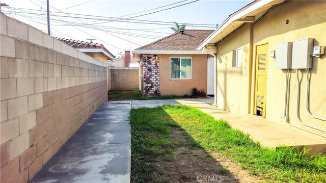 $2,700 | 617 North Orange Avenue, Unit B, West Covina, CA 91790