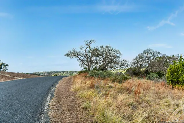 $175,000 | 345 Echo Falls Road, Comfort, TX 78013