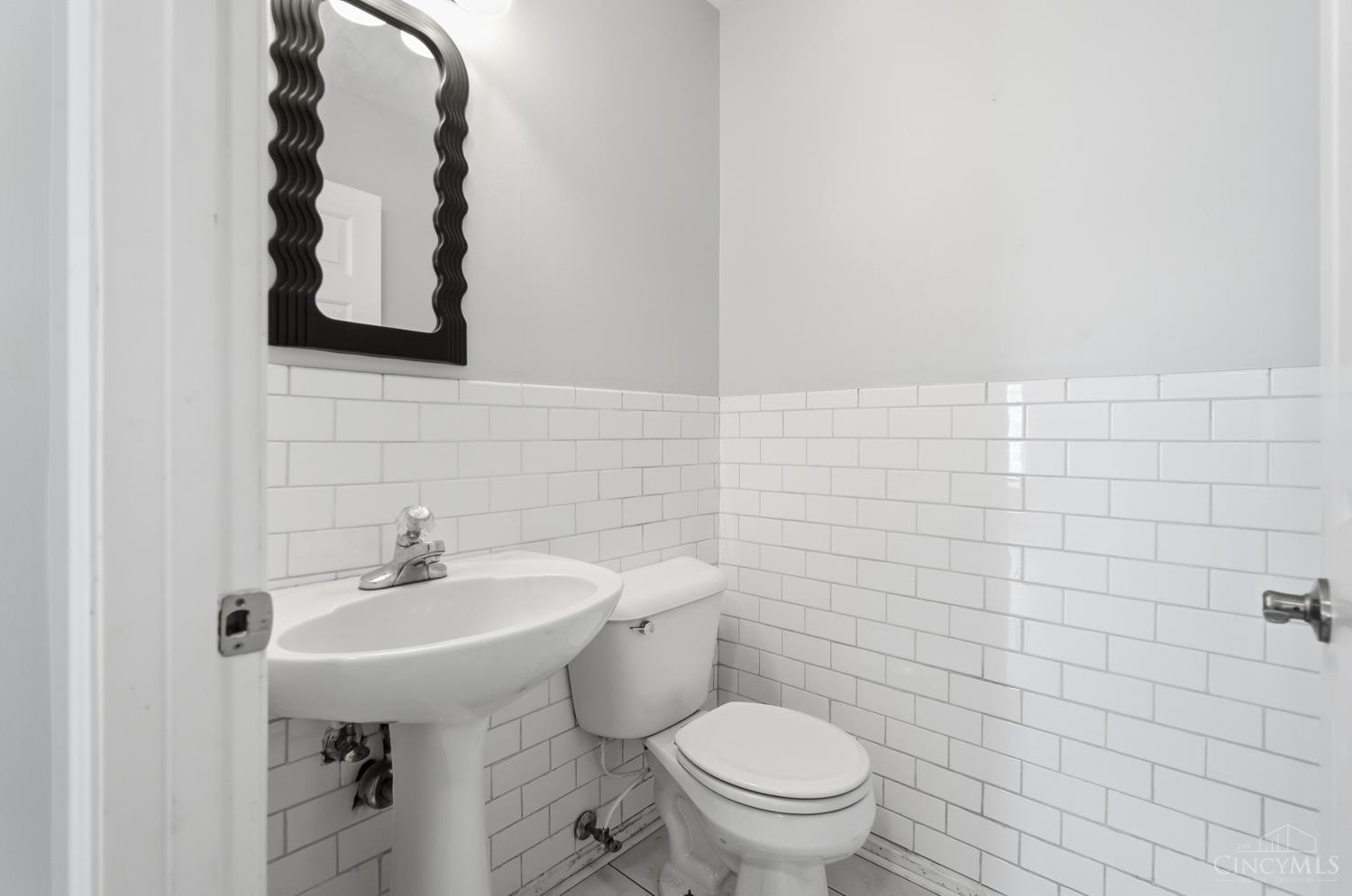 2580 Riverside Drive Cincinnati, OH 45202 - Photo 20 of 37 Gallery Image 20