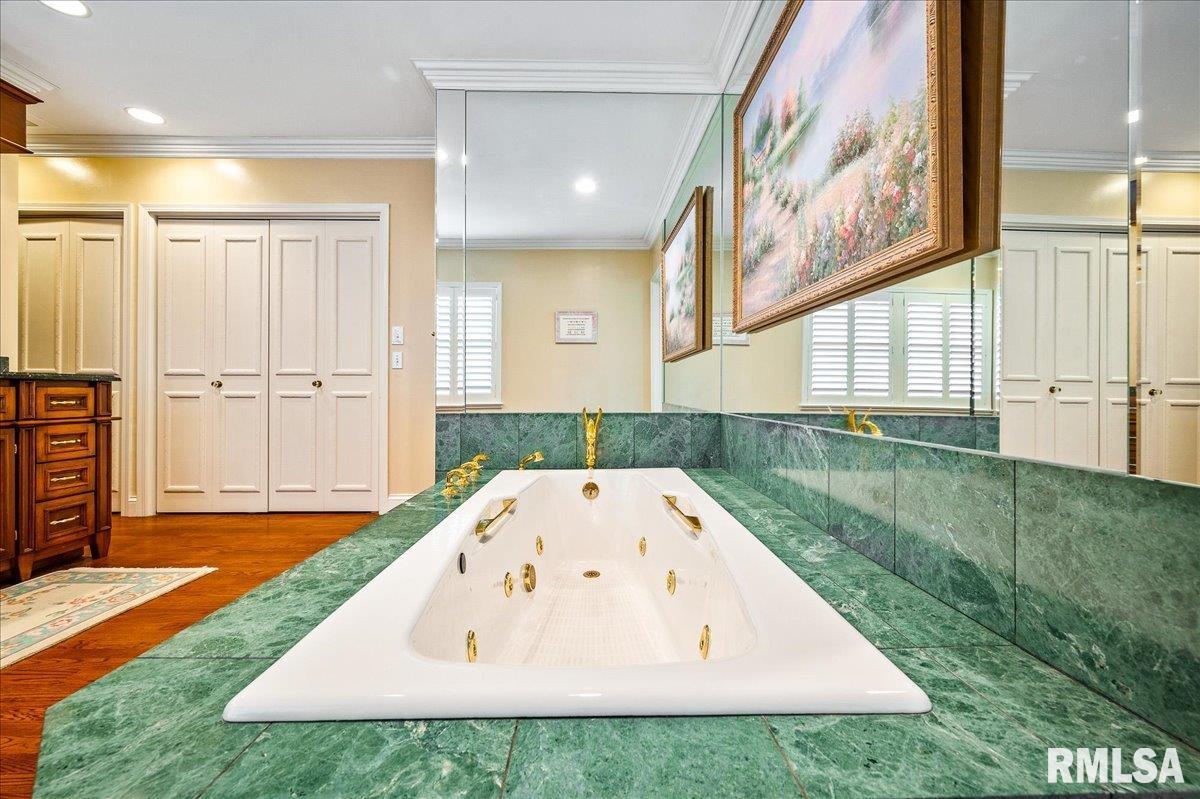 570 East High Point Road Peoria, IL 61614 - Photo 33 of 64 Gallery Image 33