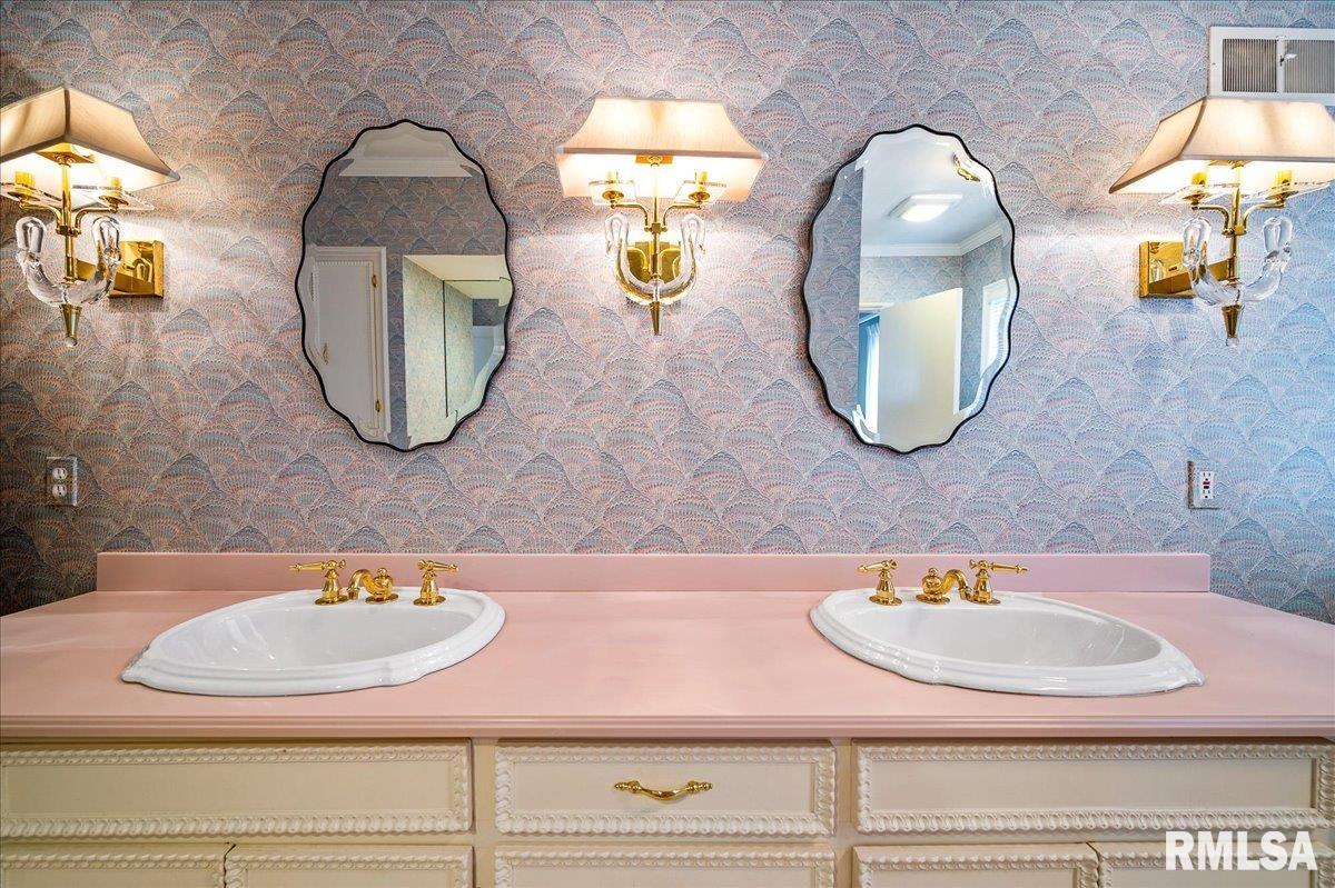 570 East High Point Road Peoria, IL 61614 - Photo 39 of 64 Gallery Image 39