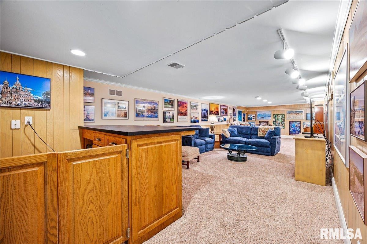 570 East High Point Road Peoria, IL 61614 - Photo 44 of 64 Gallery Image 44