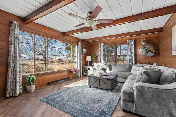 $649,000 | 2284 Waukau Road, Omro, WI 54963