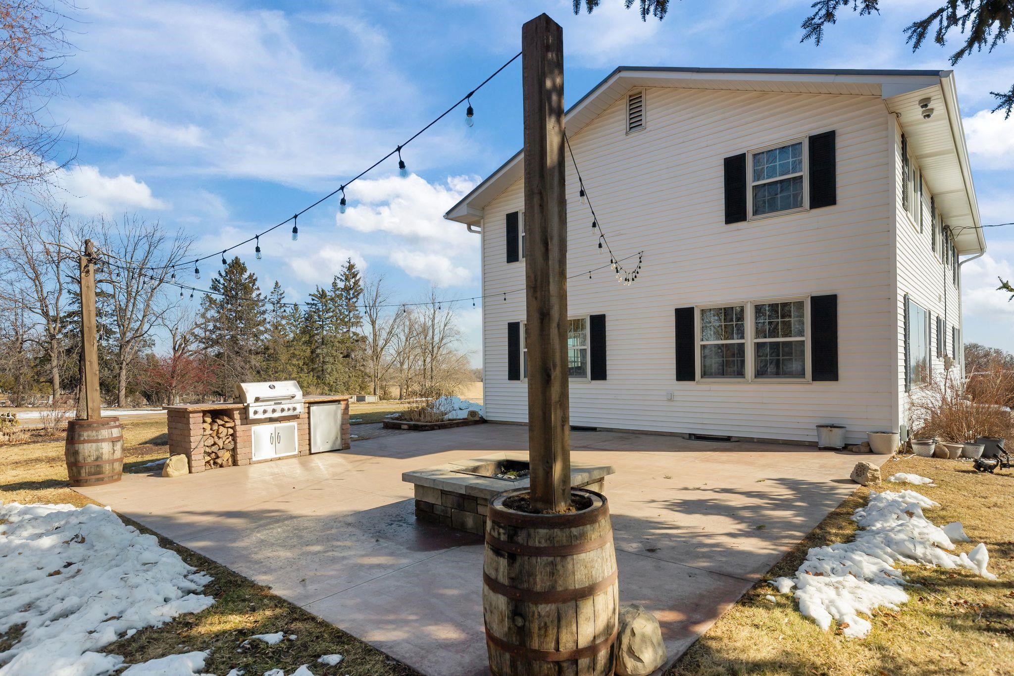 2284 Waukau Road Omro, WI 54963 - Photo 26 of 78