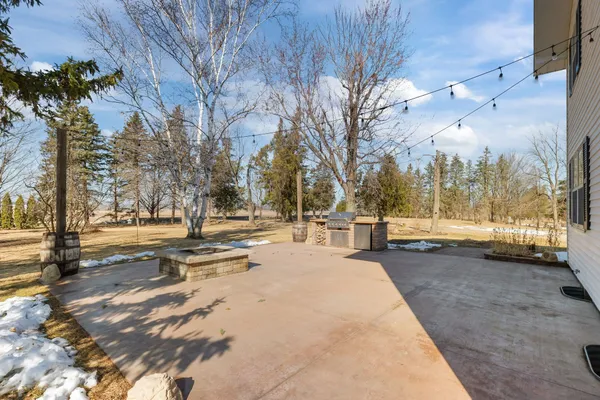 $649,000 | 2284 Waukau Road, Omro, WI 54963