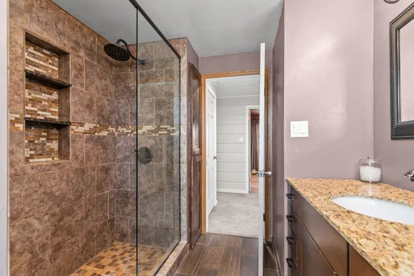 $649,000 | 2284 Waukau Road, Omro, WI 54963