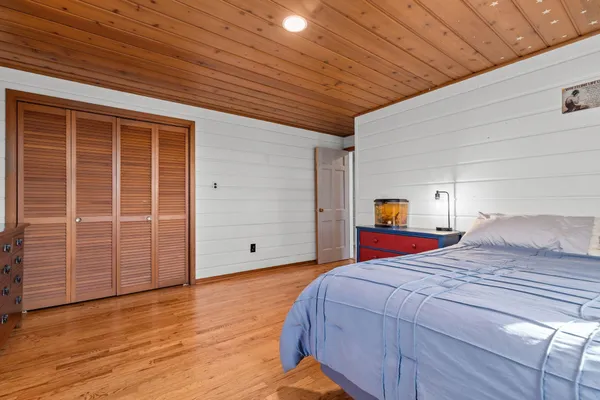 $649,000 | 2284 Waukau Road, Omro, WI 54963