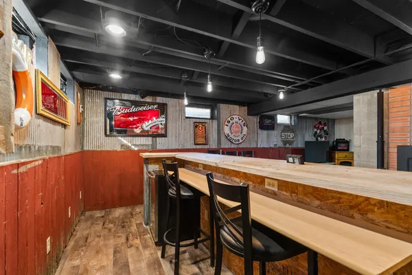 $649,000 | 2284 Waukau Road, Omro, WI 54963