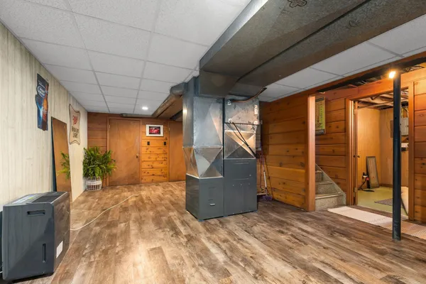 $649,000 | 2284 Waukau Road, Omro, WI 54963