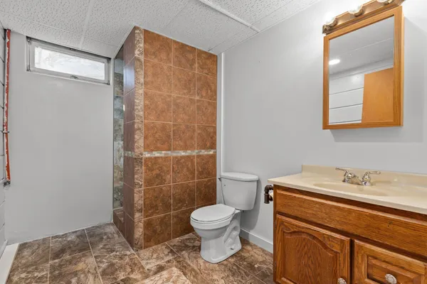 $649,000 | 2284 Waukau Road, Omro, WI 54963