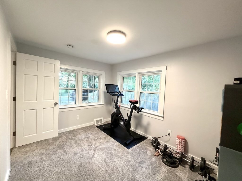 47 Starr Road Bridgewater, MA 02324 - Photo 11 of 22 Gallery Image 11