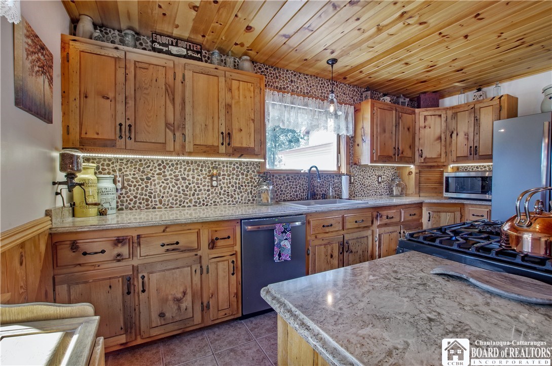 10 Dennison Road Carroll, NY 14738 - Photo 13 of 45