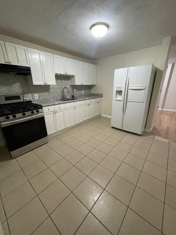 239 Chestnut Street, Unit 1 Chelsea, MA 02150 - Photo 7 of 9