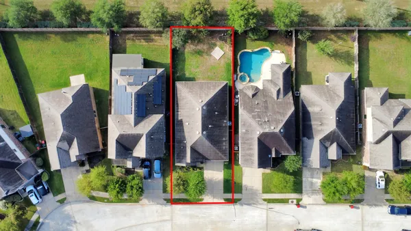 $2,100 | 24615 Ballad Drive, Katy, TX 77493