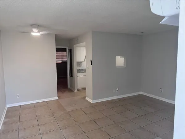 $1,400 | 1885 40th Avenue, Unit 4, Vero Beach, FL 32960