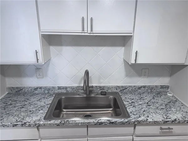 $1,400 | 1885 40th Avenue, Unit 4, Vero Beach, FL 32960