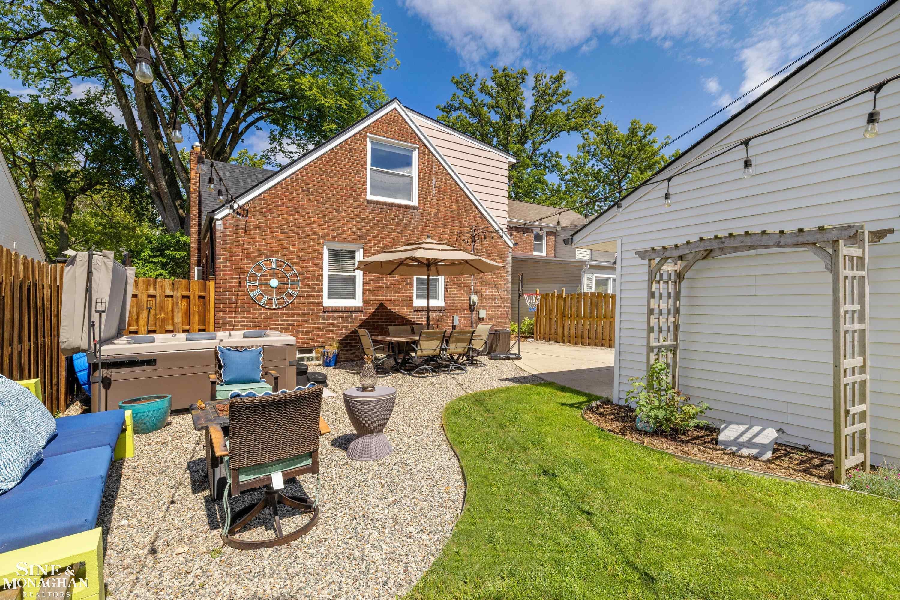 1339 Hampton Road Grosse Pointe Woods, MI 48236 - Photo 51 of 58 Gallery Image 51
