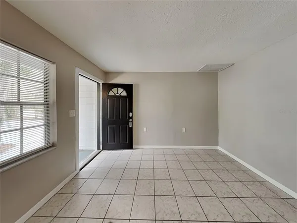 $2,179 | Undisclosed Address, Lutz, FL 33559