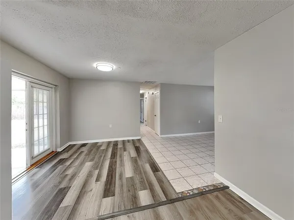 $2,179 | Undisclosed Address, Lutz, FL 33559