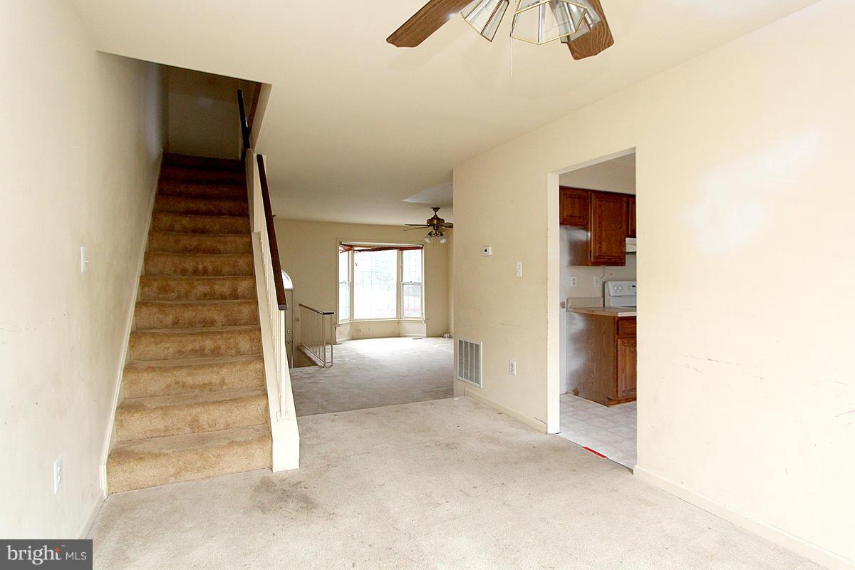 4005 Peppertree Lane Silver Spring, MD 20906 - Photo 11 of 30 Dining Room