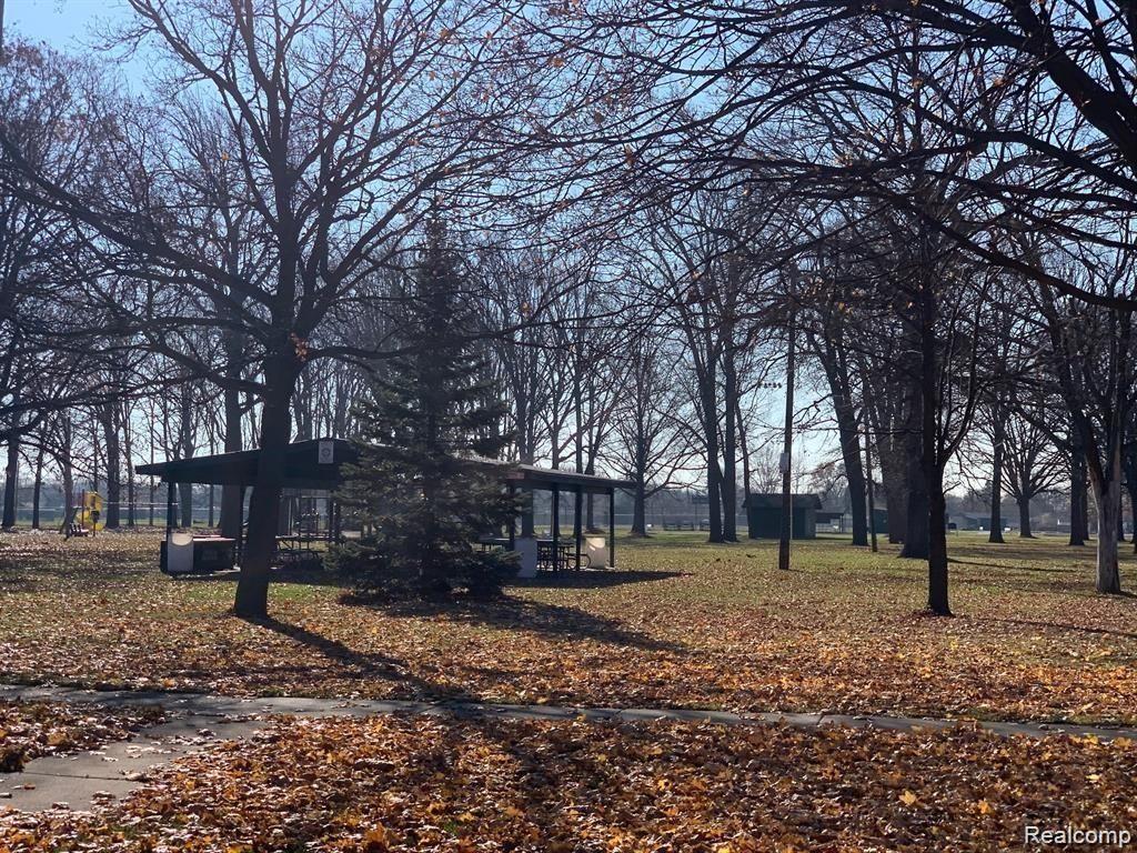 19250 Wick Road, Unit 116 Allen Park, MI 48101 - Photo 10 of 11