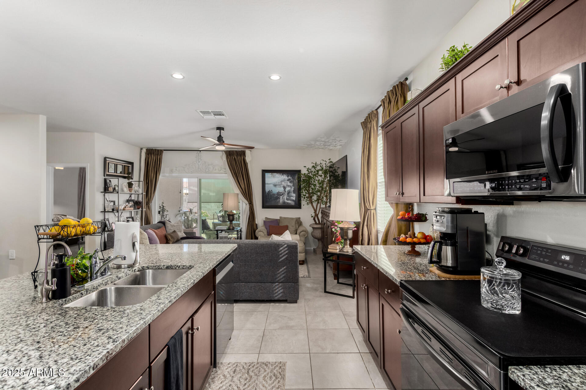 24077 Field Road Florence, AZ 85132 - Photo 13 of 34 14 - Field