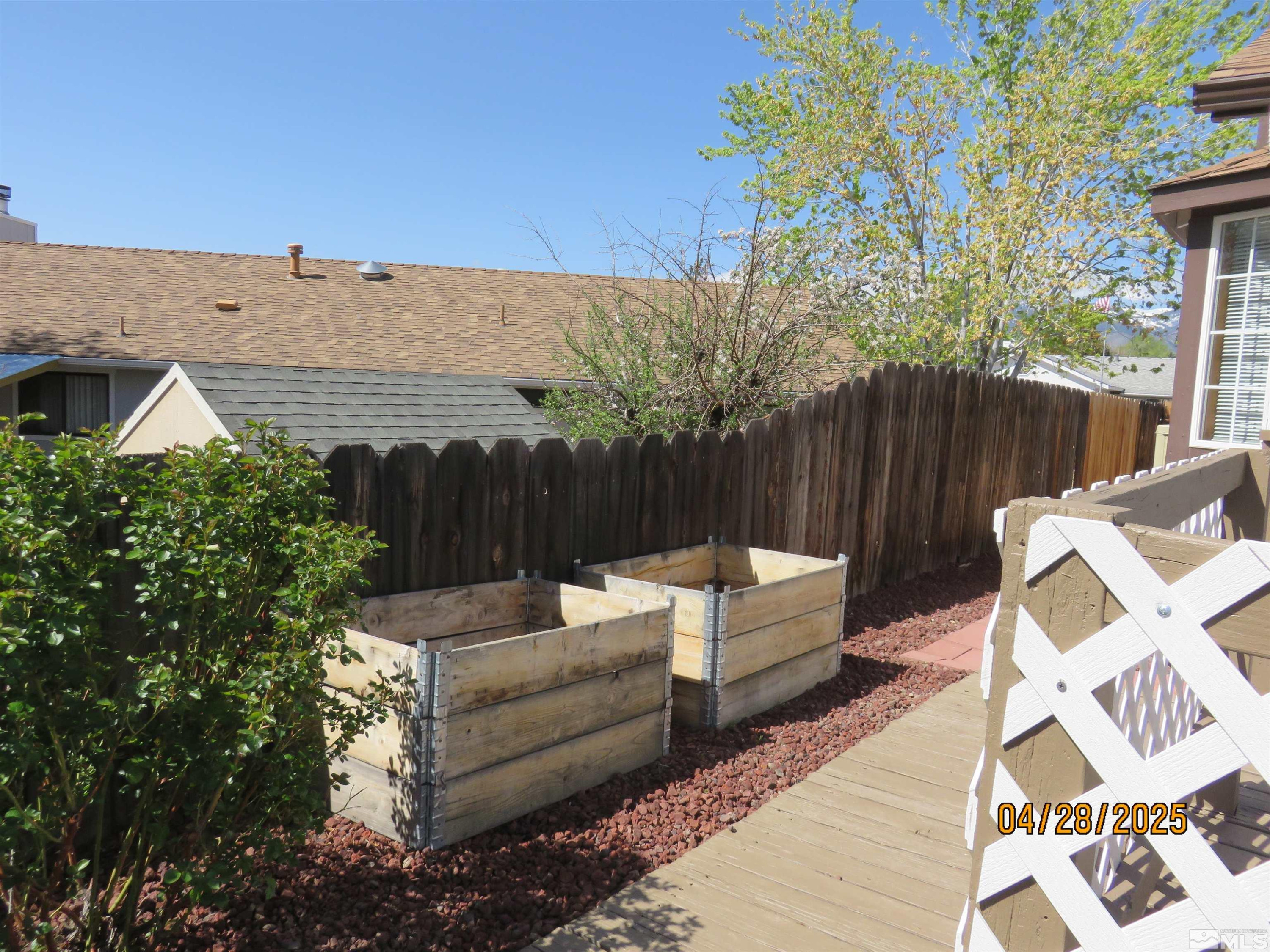 3973 Knoblock Road Carson City, NV 89706 - Photo 33 of 39 a outdoor living space with patio furniture