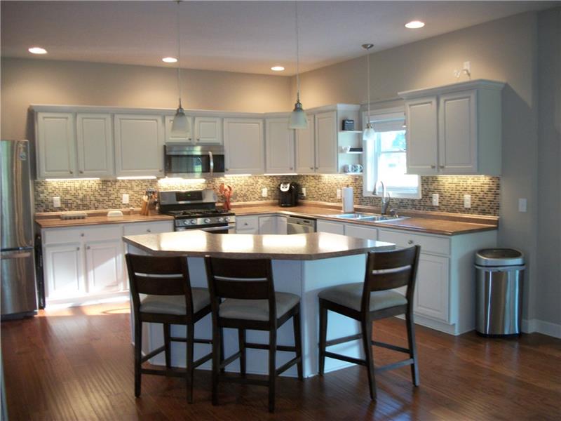 336 Ceylon Road Carmichaels, PA 15320 - Photo 3 of 23 Gallery Image 3