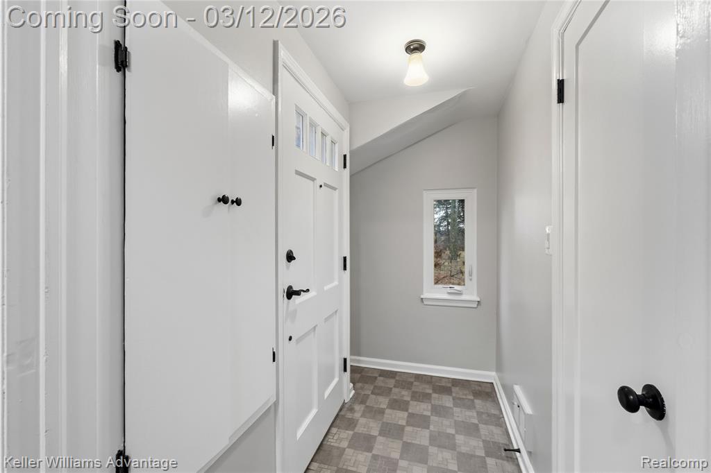 34600 Freedom Road Farmington, MI 48335 - Photo 5 of 43 Gallery Image 5
