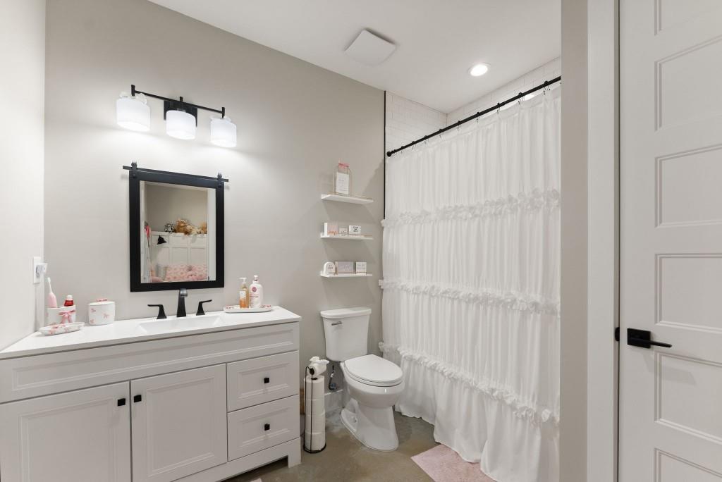 951 Canter Way Jefferson, GA 30549 - Photo 34 of 96