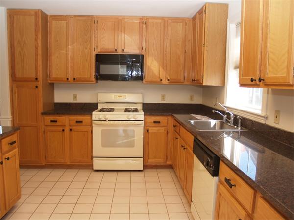 16 Leland Farm Road, Unit 16 Sherborn, MA 01770 - Photo 2 of 7 Gallery Image 2