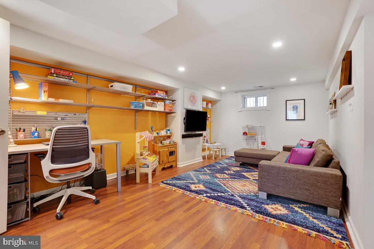 10709 Malone Street Silver Spring, MD 20902 - Photo 29 of 46 Gallery Image 29