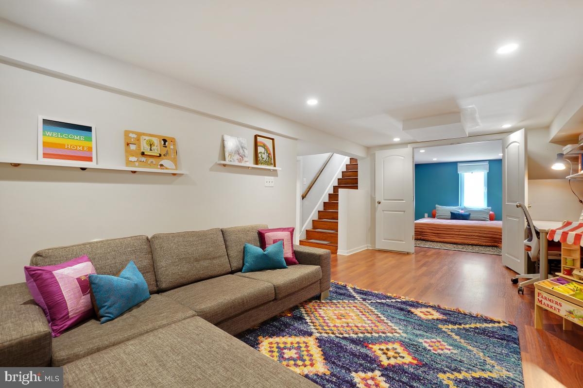 10709 Malone Street Silver Spring, MD 20902 - Photo 31 of 46 Gallery Image 31
