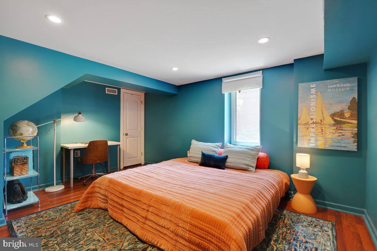 10709 Malone Street Silver Spring, MD 20902 - Photo 34 of 46 Gallery Image 34